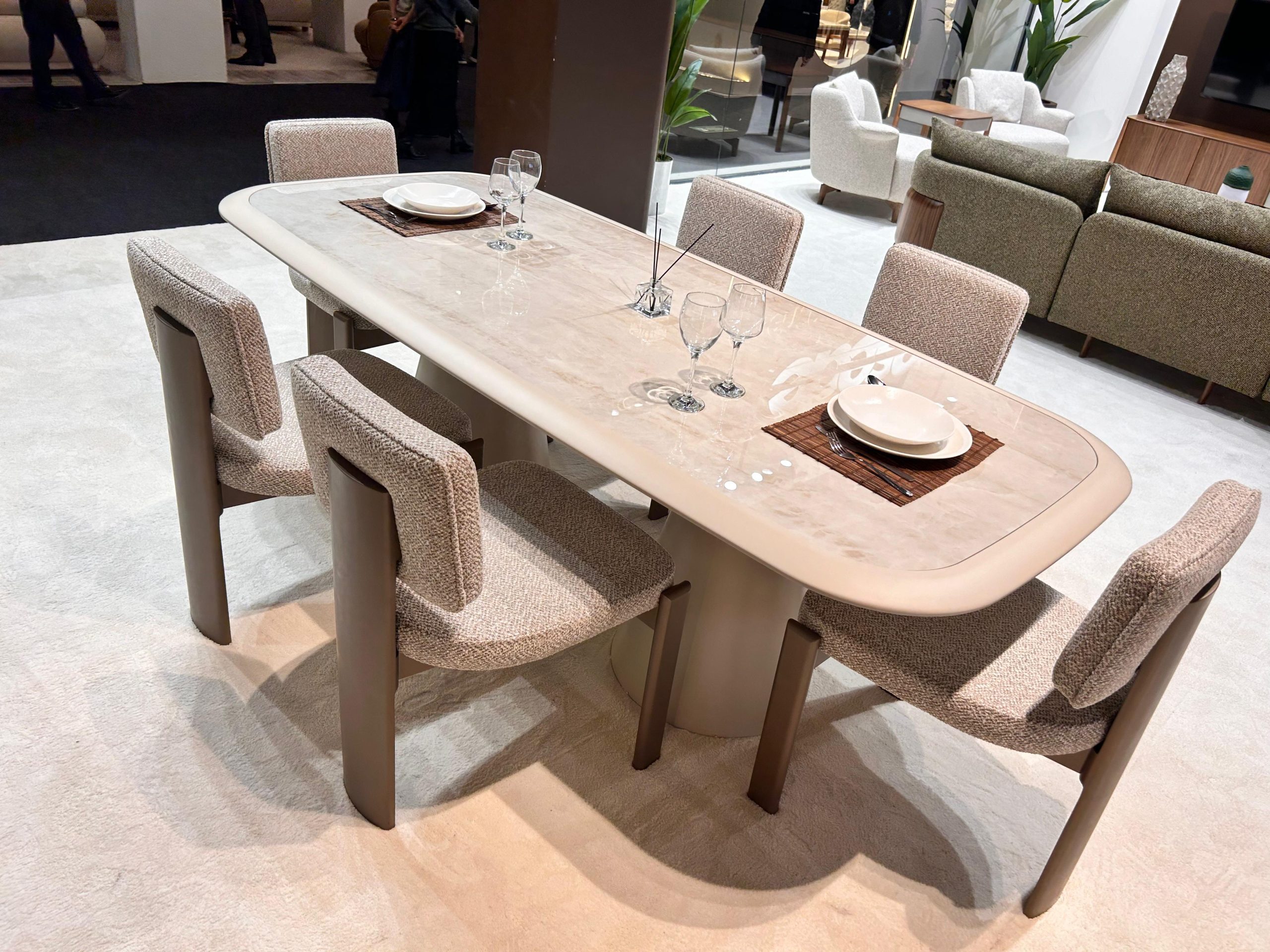 Taç Mahal Yemek Odası Takımı