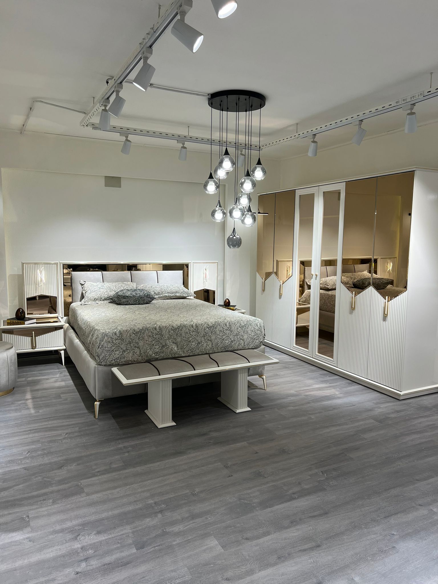 Side Yatak Odası Takımı