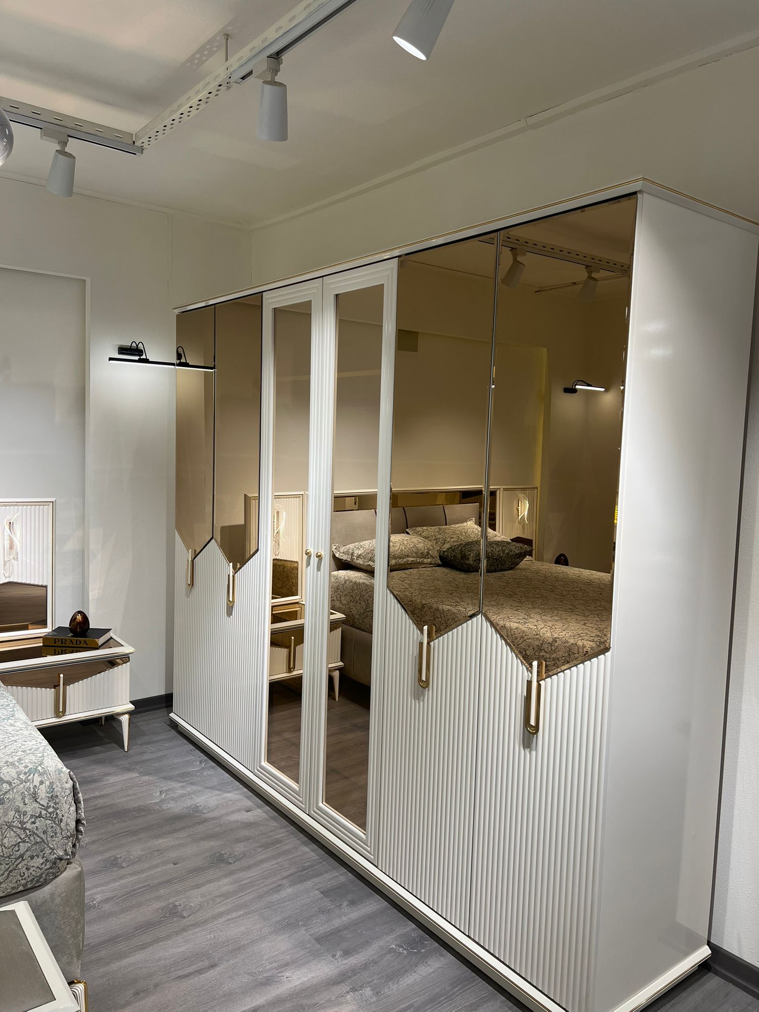 Side Yatak Odası Takımı